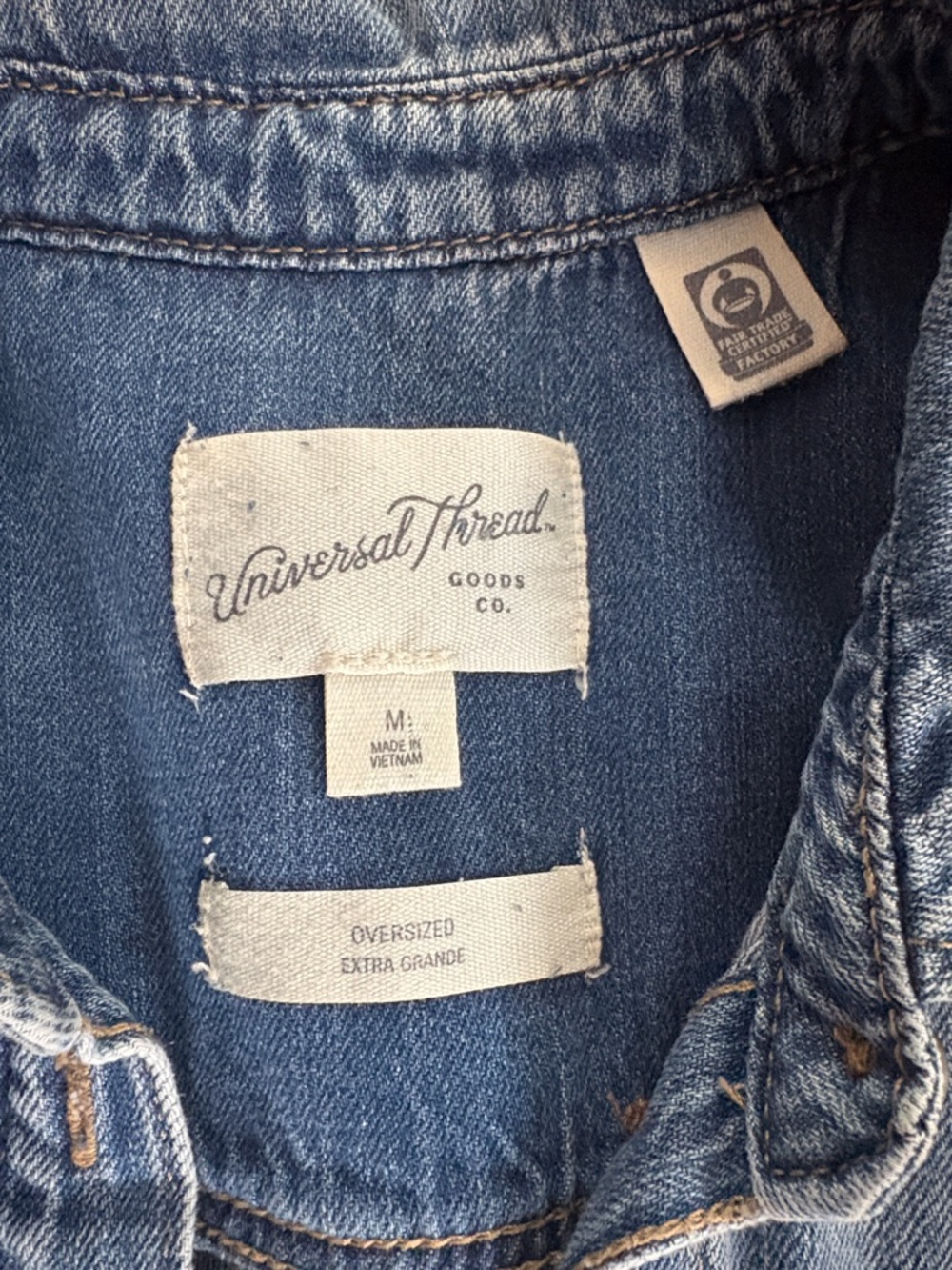 Universal Thread Oversized Chambray Work Shirt - Picture 3 of 7